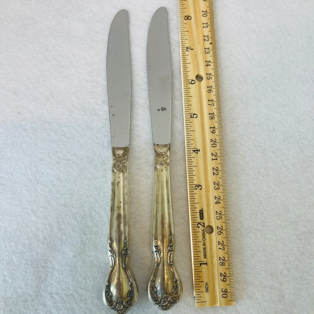 Vintage Silver Plated Floral Scroll Dinner Knives Set of 2 Stainless Blade 8.5